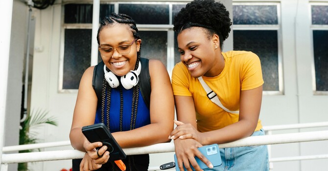 How to Set Healthy Boundaries: Discover Your Limits and Make Space for Yourself